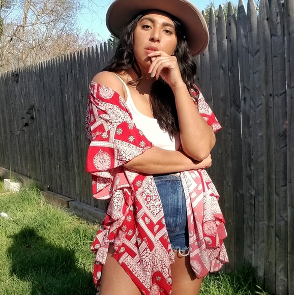 MANDALA KIMONO RUFFLE CARDIGAN IN RED - Picture 3 of 9